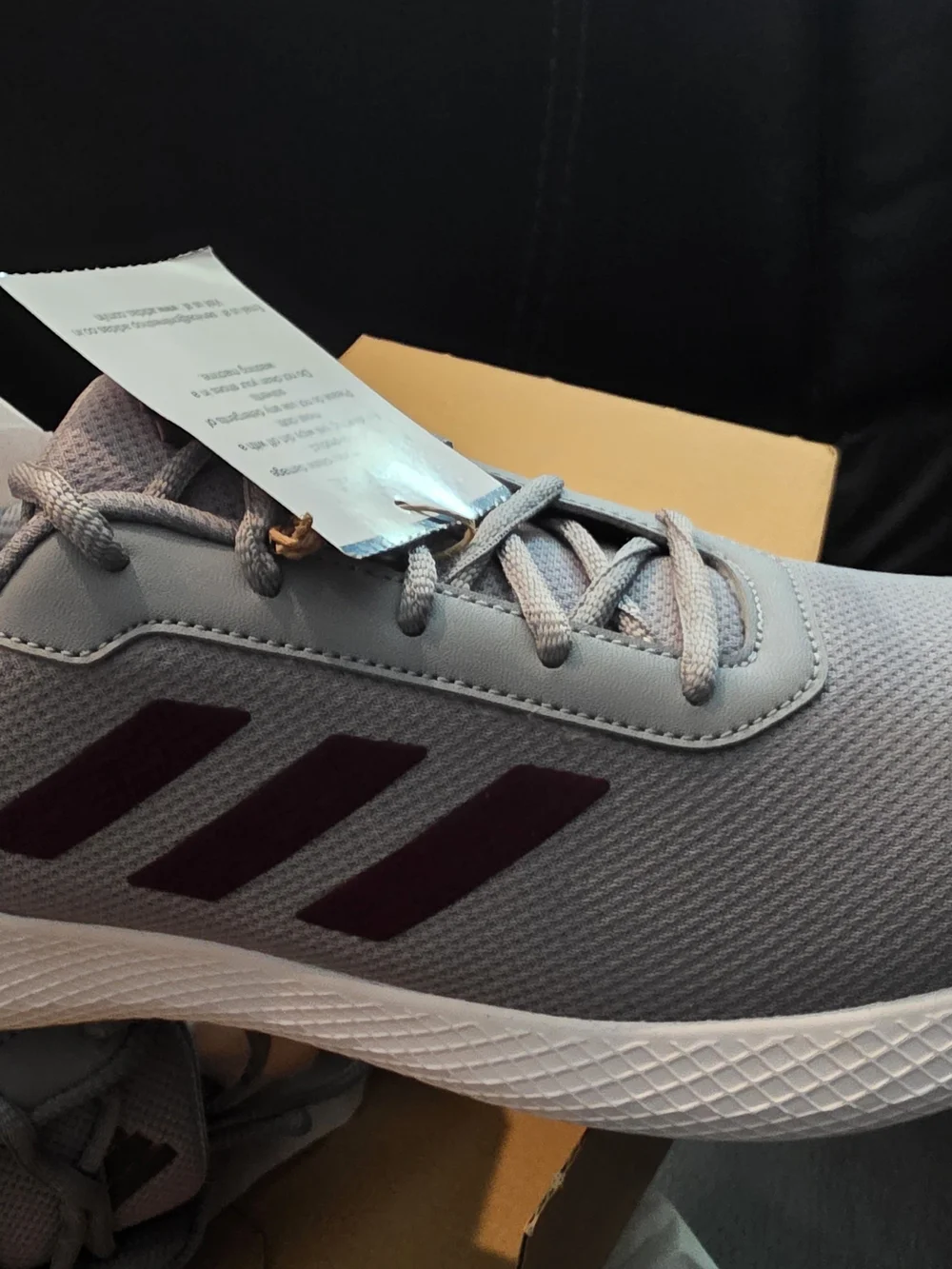 adidas Men's Light Gray Running Shoes with Dark Burgundy Stripes